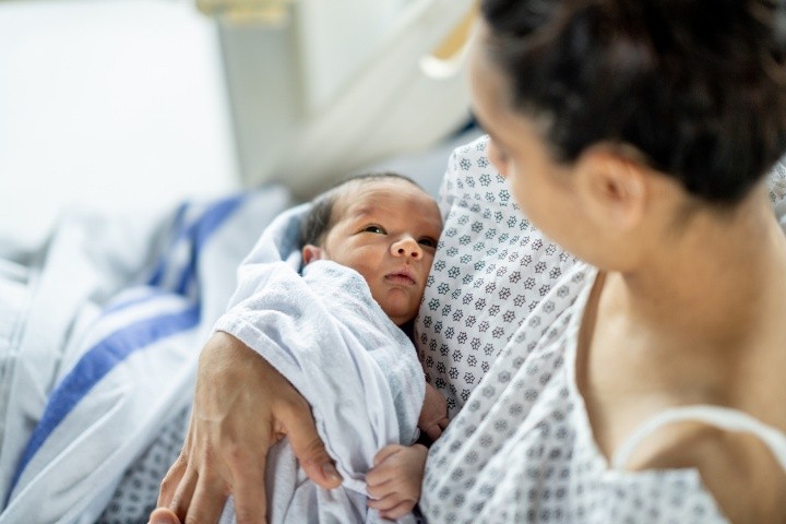 Pregnancy, birth and early postnatal maternal health